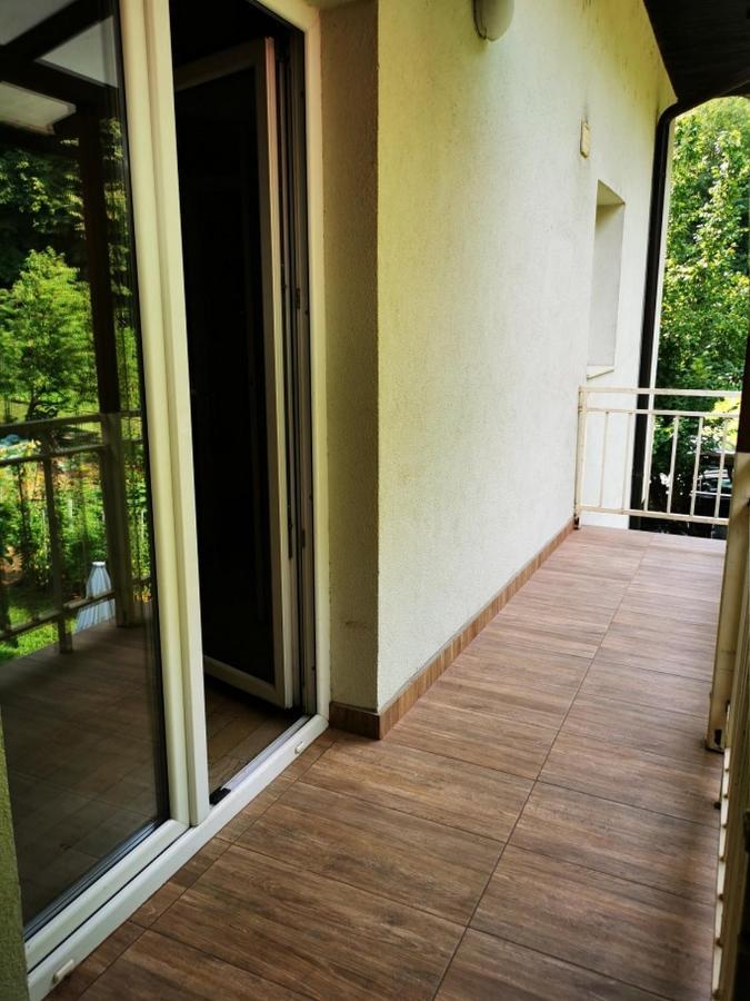 Apartmant Sandra - Big Terace And Free Parking Apartamento Karlovac Exterior foto