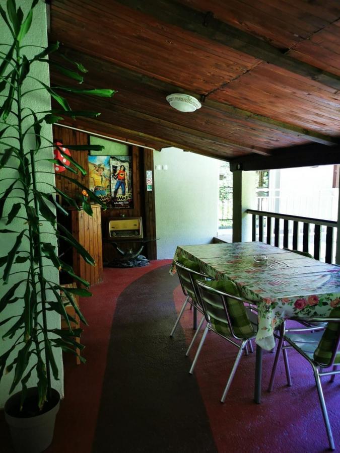 Apartmant Sandra - Big Terace And Free Parking Apartamento Karlovac Exterior foto